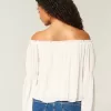 Blusa de manga larga con hombros descubiertos fácil de llevar