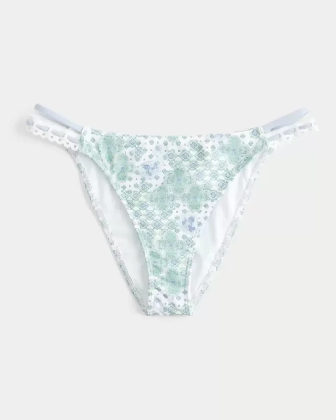 Braguita de bikini atrevida con doble tirante y ribete estilo crochet Braguita de bikini atrevida con doble tirante y ribete estilo crochet