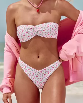 Braguita de bikini atrevida de pierna alta