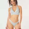 Braguita de bikini atrevida de pierna alta estilo crochet Braguita de bikini atrevida de pierna alta estilo crochet