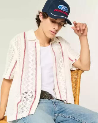 Camisa de crochet de manga corta y corte cuadrado