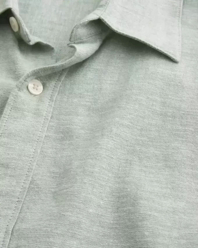 Camisa de mezcla de lino con botones Camisa de mezcla de lino con botones