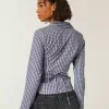 Camisa de popelina elástica con botones Camisa de popelina elástica con botones