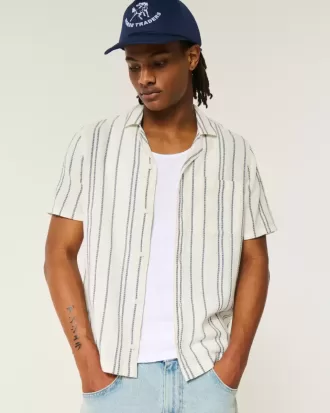 Camisa de rayas texturizadas de manga corta