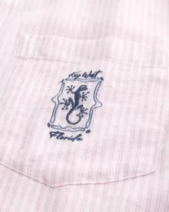Camisa gráfica Key West de manga corta y mezcla de lino con corte cuadrado