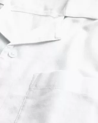 Camisa relajada de manga corta con botones Camisa relajada de manga corta con botones