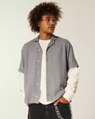 Camisa texturizada de manga corta de mezcla de lino con corte cuadrado Camisa texturizada de manga corta de mezcla de lino con corte cuadrado