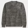 Camisa térmica de manga larga con estampado de camuflaje y cuello redondo Camisa térmica de manga larga con estampado de camuflaje y cuello redondo