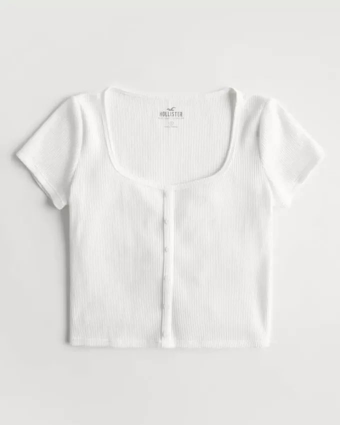 Camiseta con botones y diseño de gofre