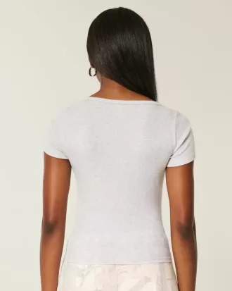 Camiseta con escote redondo