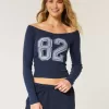 Camiseta con gráfico de números y hombros descubiertos con ribete de encaje