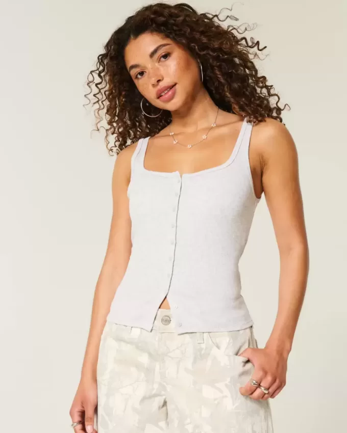 Camiseta de cuello cuadrado con botones acanalados