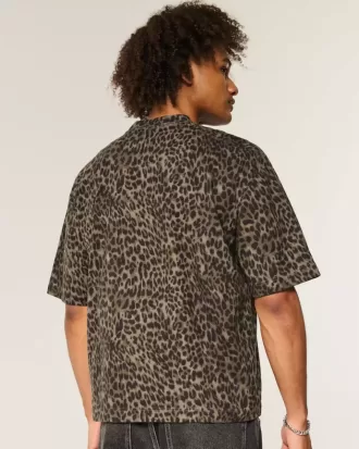 Camiseta de cuello redondo con estampado de leopardo de corte cuadrado y peso pesado Camiseta de cuello redondo con estampado de leopardo de corte cuadrado y peso pesado