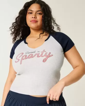 Camiseta deportiva y con cuello con muesca para bebé