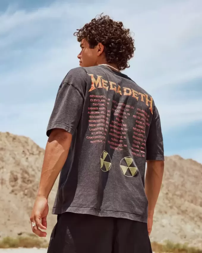 Camiseta gráfica cuadrada de la gira de Megadeth Camiseta gráfica cuadrada de la gira de Megadeth