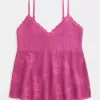 Camisola estilo babydoll con cuello halter y bordado fácil Camisola estilo babydoll con cuello halter y bordado fácil