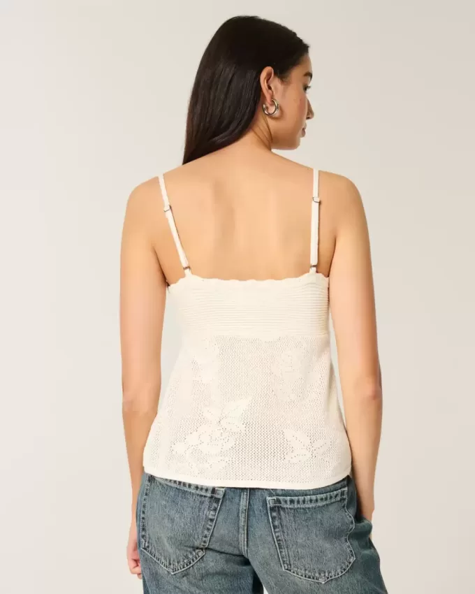 Camisola estilo babydoll con cuello halter y bordado fácil Camisola estilo babydoll con cuello halter y bordado fácil