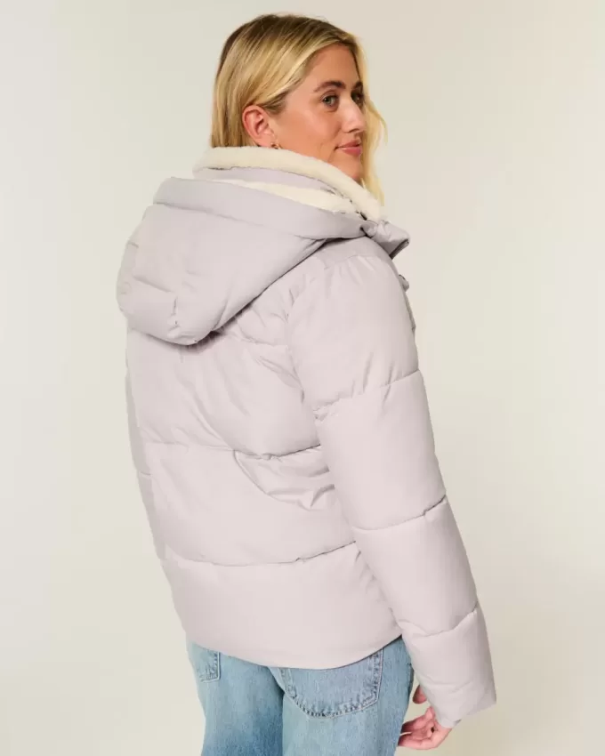 Chaqueta acolchada con forro de piel sintética Chaqueta acolchada con forro de piel sintética