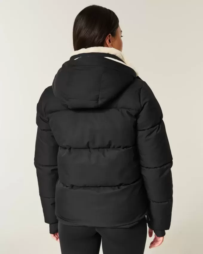 Chaqueta acolchada con forro de piel sintética Chaqueta acolchada con forro de piel sintética