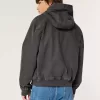 Chaqueta con capucha y cremallera Chaqueta con capucha y cremallera