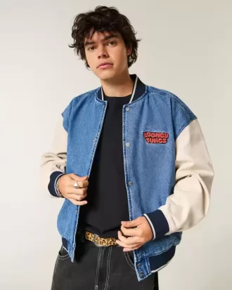 Chaqueta vaquera con estampado de Looney Tunes
