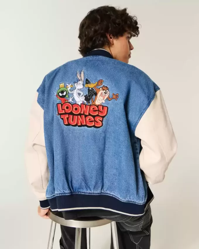 Chaqueta vaquera con estampado de Looney Tunes Chaqueta vaquera con estampado de Looney Tunes
