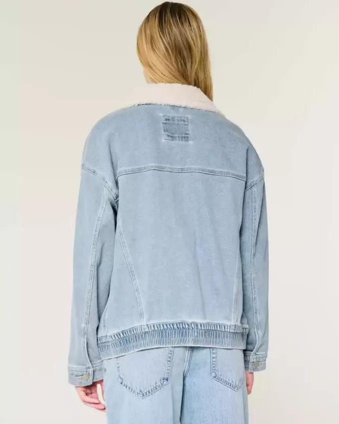 Chaqueta vaquera de lavado claro Chaqueta vaquera de lavado claro