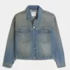 Chaqueta vaquera lavada estilo camionero Chaqueta vaquera lavada estilo camionero