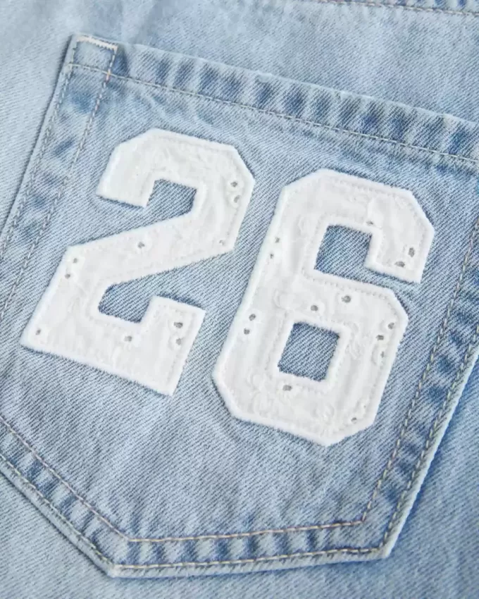Falda pantalón vaquera de tiro bajo de la clase del 26