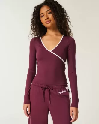Gilly Hicks Active – Top cruzado con ribete