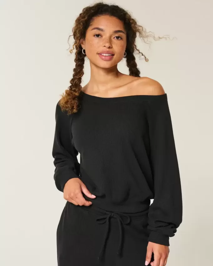 Gilly Hicks Top con hombros descubiertos y diseño de gofre Gilly Hicks Top con hombros descubiertos y diseño de gofre