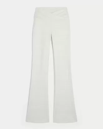 Leggings tipo bota con cintura cruzada Gilly Hicks Active Recharge