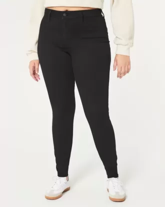 Leggings vaqueros negros de tiro alto con curvas Leggings vaqueros negros de tiro alto con curvas