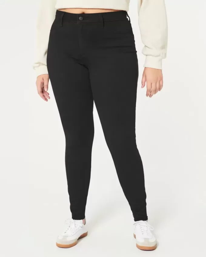 Leggings vaqueros negros de tiro alto con curvas Leggings vaqueros negros de tiro alto con curvas