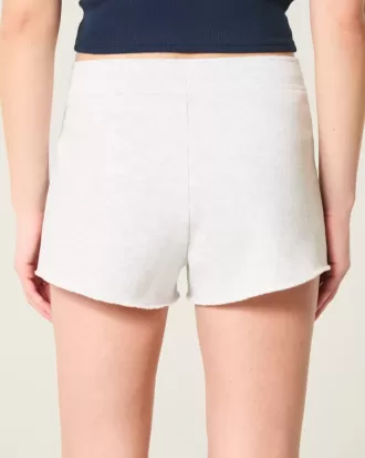 Mini shorts de polar con gráficos de números