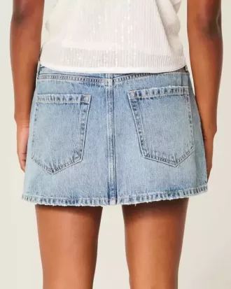 Minifalda vaquera de tiro bajo