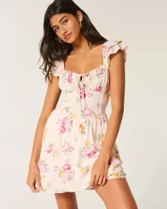 Minivestido con cintura en V y mangas onduladas