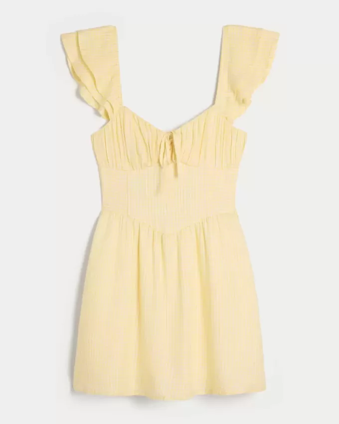 Minivestido con cintura en V y mangas onduladas