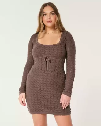 Minivestido de crochet de manga larga
