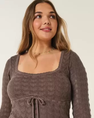 Minivestido de crochet de manga larga
