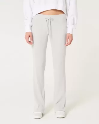 Pantalones acampanados de canalé acogedores