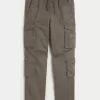 Pantalones cargo rectos y ajustados Pantalones cargo rectos y ajustados