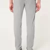 Pantalones chinos ajustados