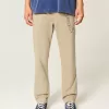 Pantalones chinos rectos y ajustados