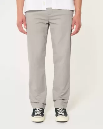 Pantalones chinos rectos y ajustados