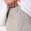 Pantalones chinos rectos y ajustados Pantalones chinos rectos y ajustados