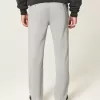 Pantalones chinos rectos y ajustados