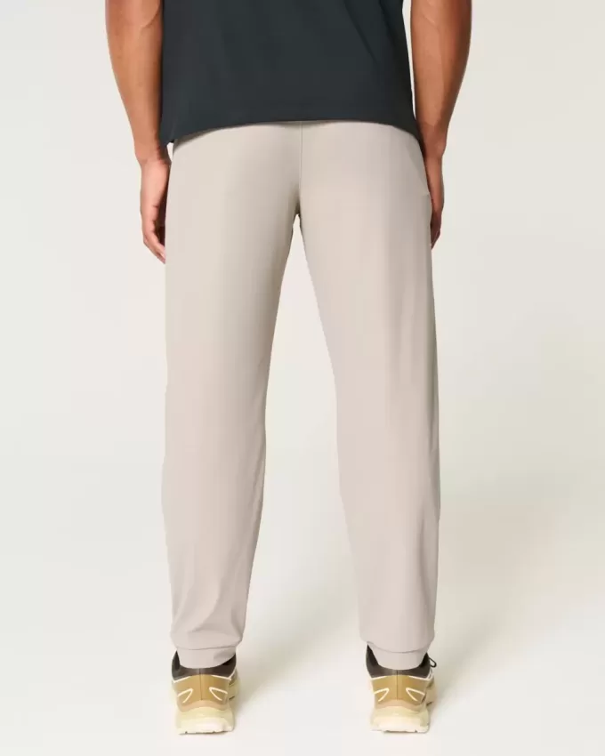Pantalones cónicos relajados para todo el día Pantalones cónicos relajados para todo el día