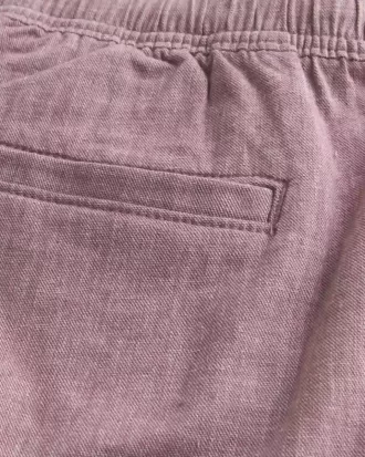 Pantalones cortos de mezcla de lino por encima de la rodilla