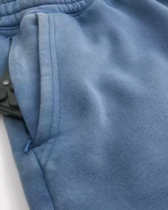 Pantalones cortos de polar hasta la mitad del muslo